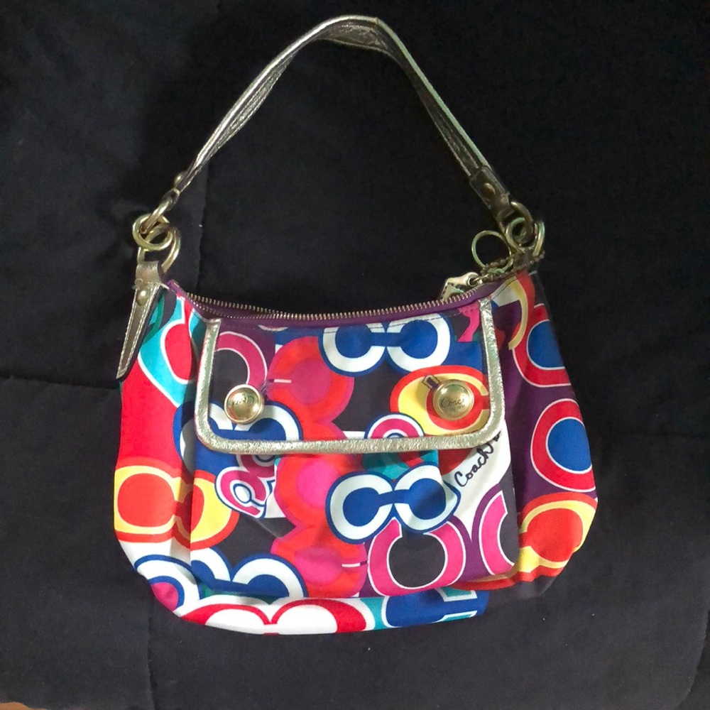 Slightly used coach bag in great condition